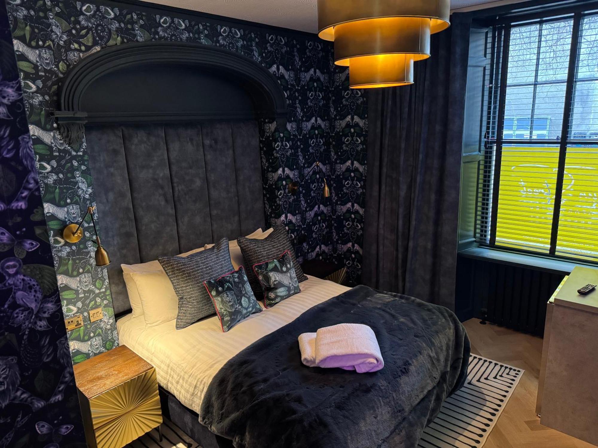 Secret Suites Lancaster Eksteriør billede
