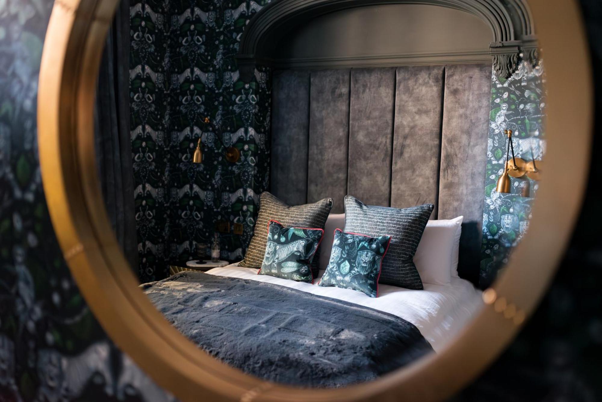 Secret Suites Lancaster Eksteriør billede